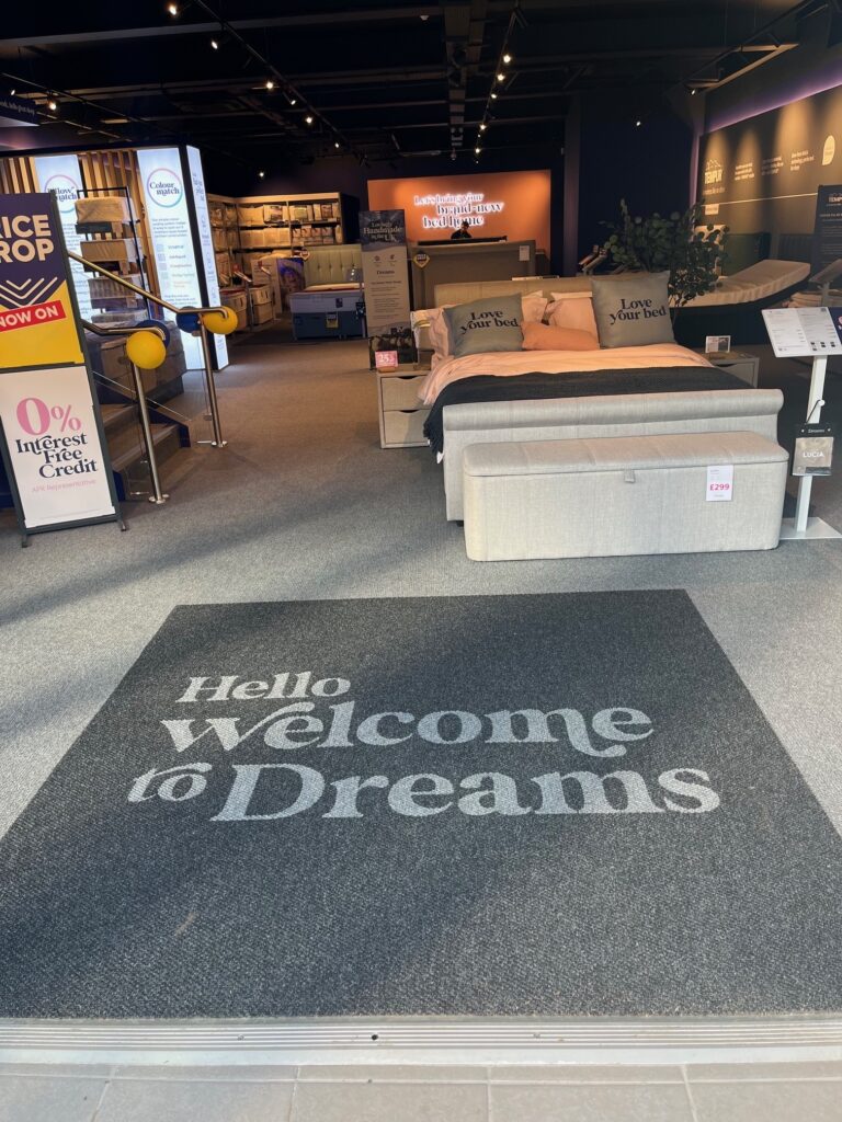 Dreams logo mat